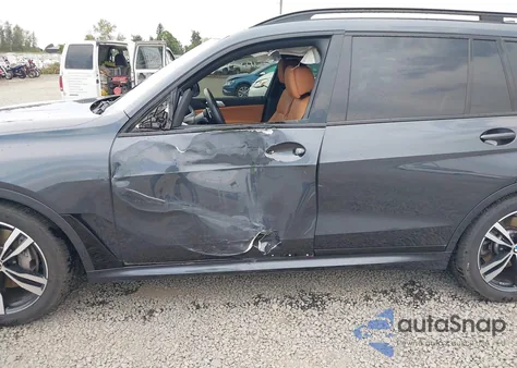 2022 BMW X7 xDrive40I из США, поврежденный, VIN 5UXCW2C00N9L81661